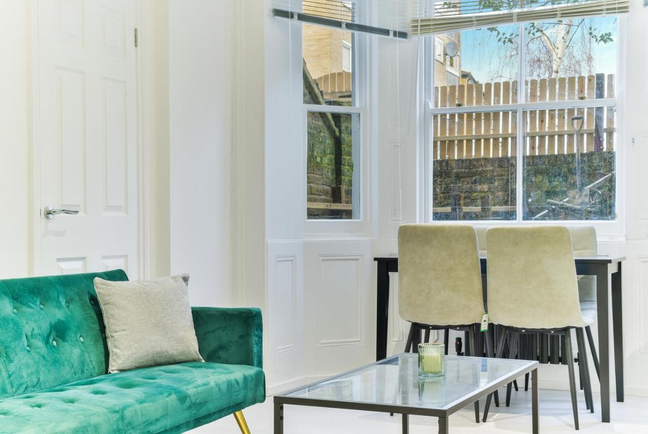 Amazing 2 Bed Apartment Clapham North London Exterior photo